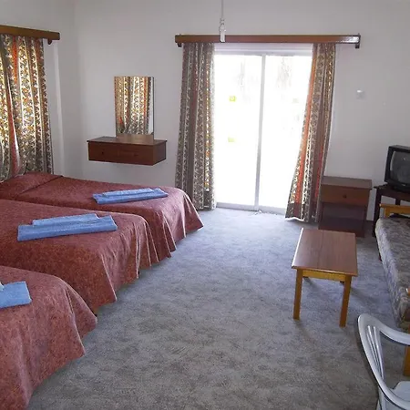 Hotel Onisillos