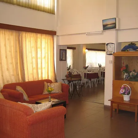 Onisillos Hotel