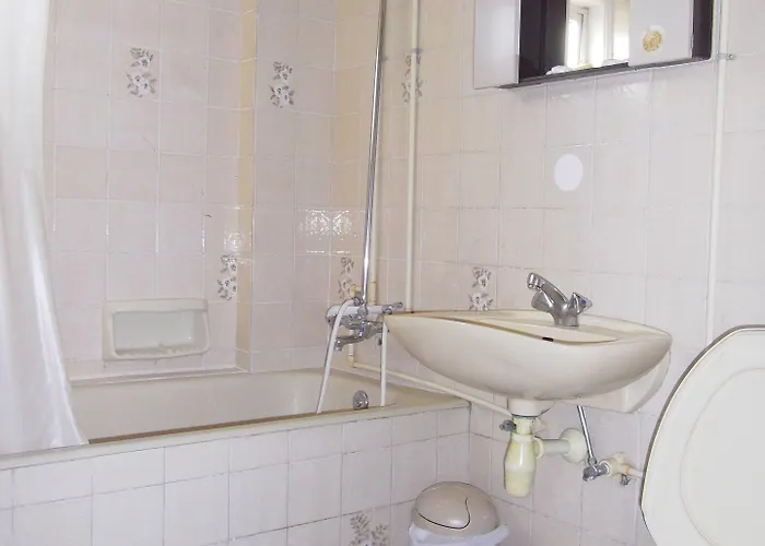 Onisillos 2* Larnaca