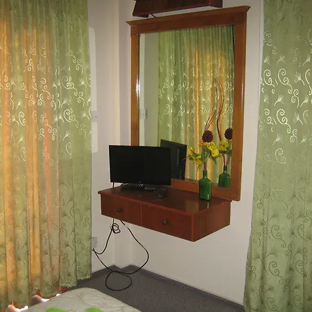 Onisillos Otel Larnaca