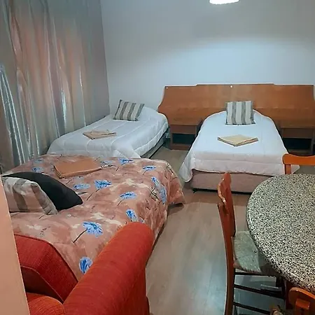 Szálloda Onisillos Lárnaka