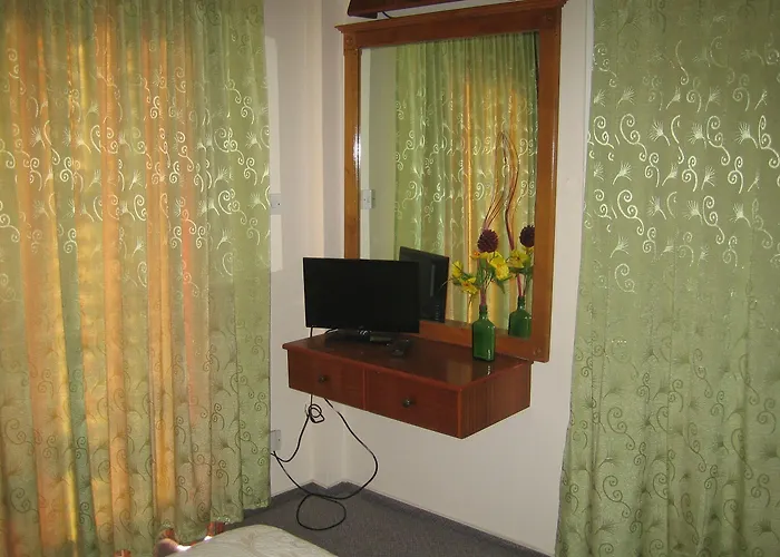 Onisillos Hotell Larnaca