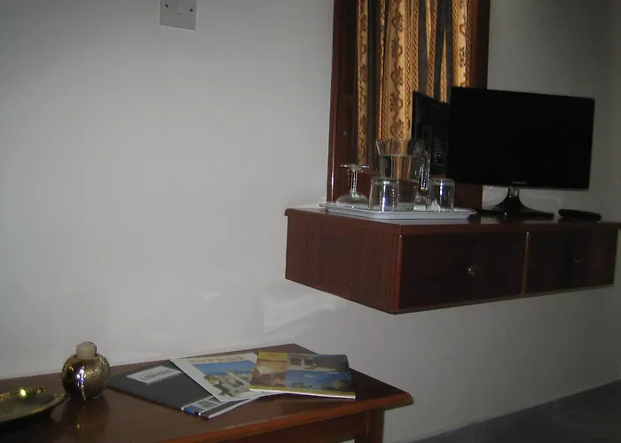 Onisillos 2* Larnaca